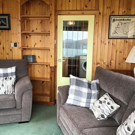 Crofters Cottage At 100 Midtown Melness Екстер'єр фото